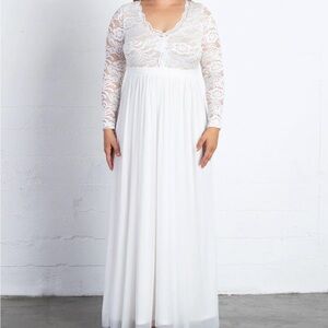 Women’s Kiyonna 2X (18-20) Wedding Gown